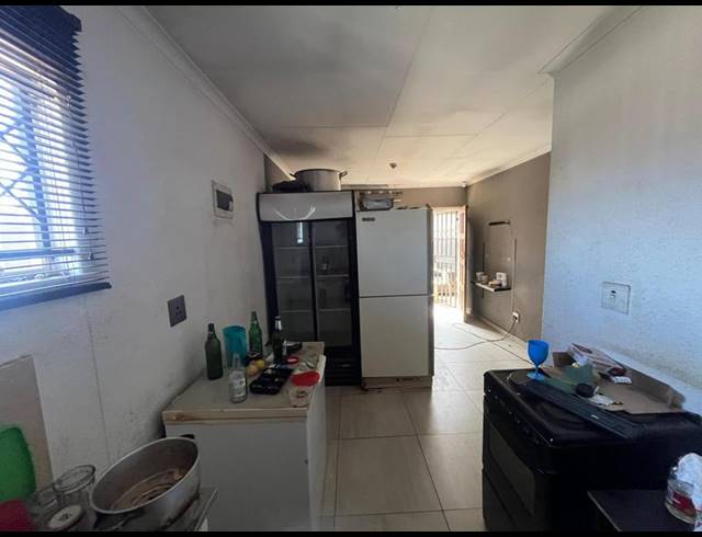 2 BEDROOM HOUSE FOR SALE IN WINDMILL PARK